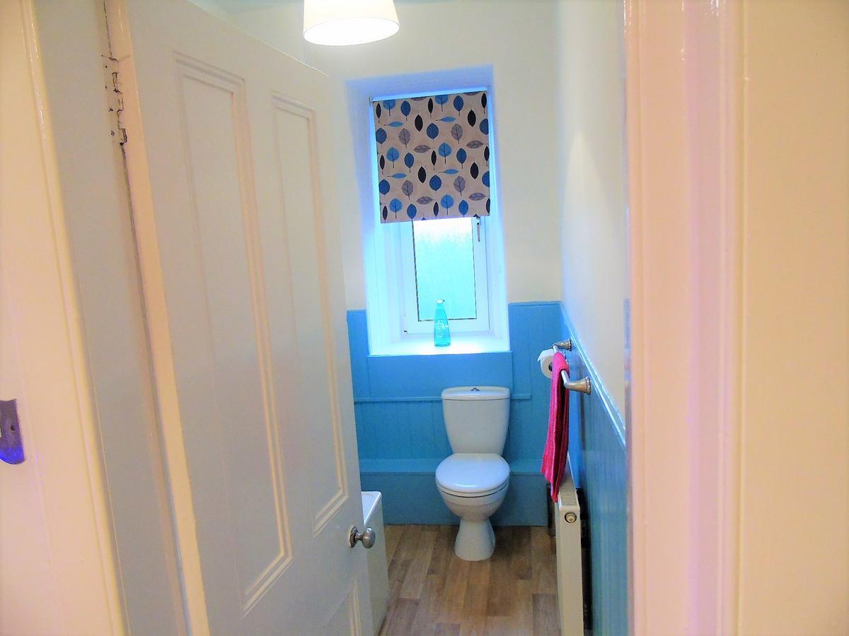 Snug - Tur Sealladh Apartment Хелънсбърг Екстериор снимка