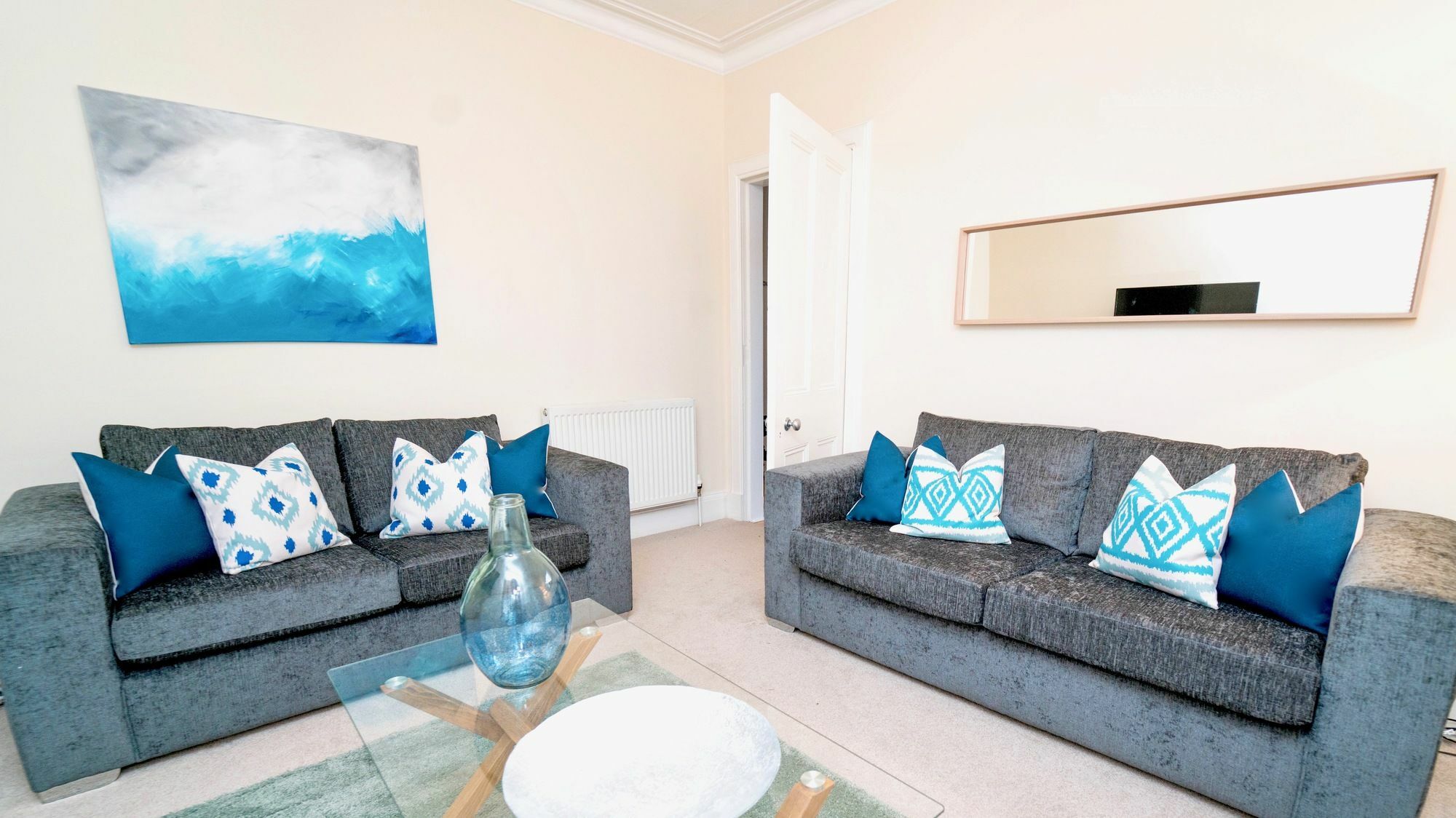 Snug - Tur Sealladh Apartment Хелънсбърг Екстериор снимка